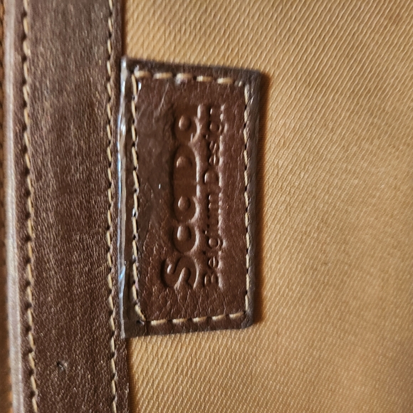 Minimalist SCADA Belgium Brown Leather Wallet with Pebble Finish and Slim Design - Picture 6 of 8